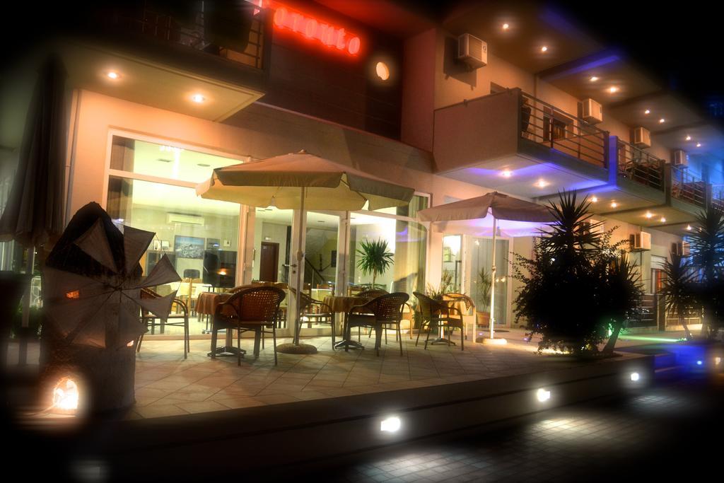 Hotel Toronto Paralía المظهر الخارجي الصورة