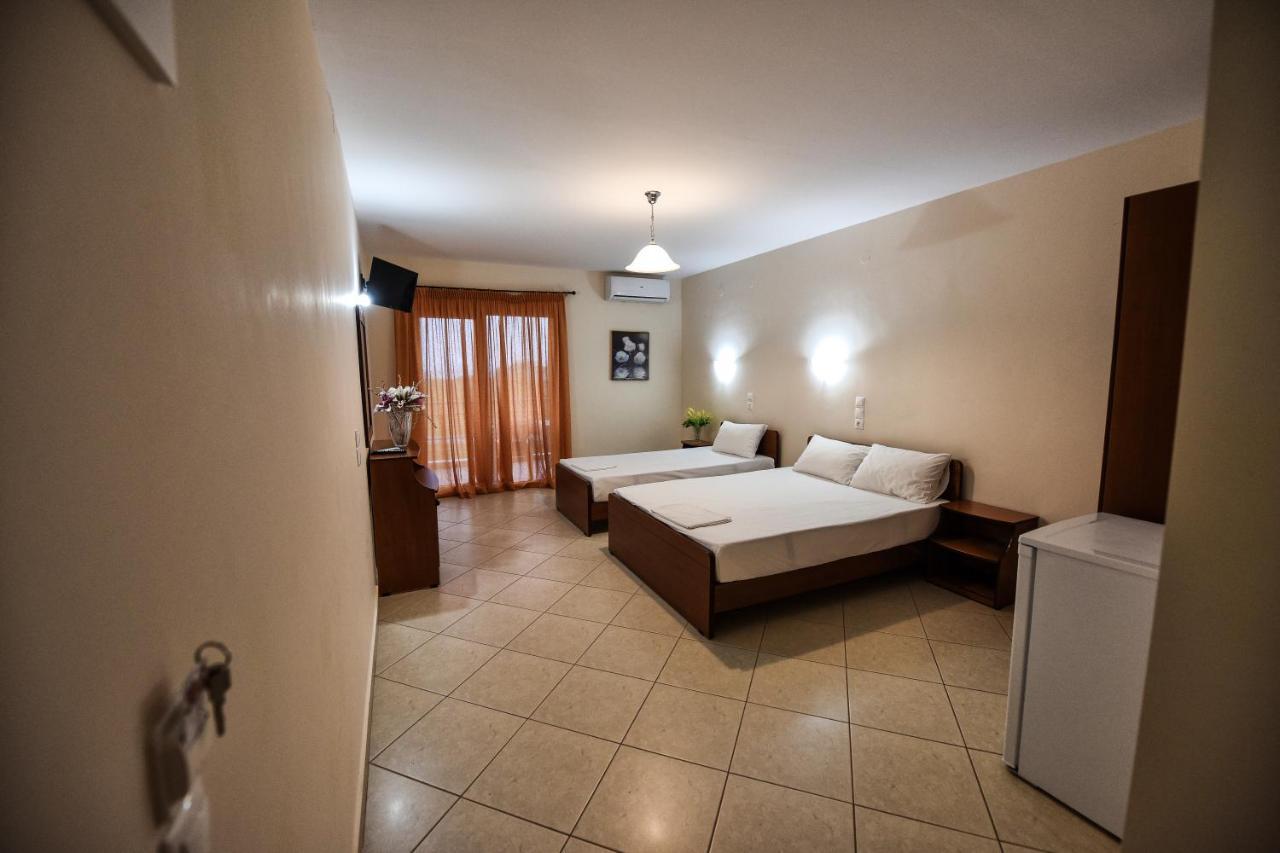 Hotel Toronto Paralía المظهر الخارجي الصورة